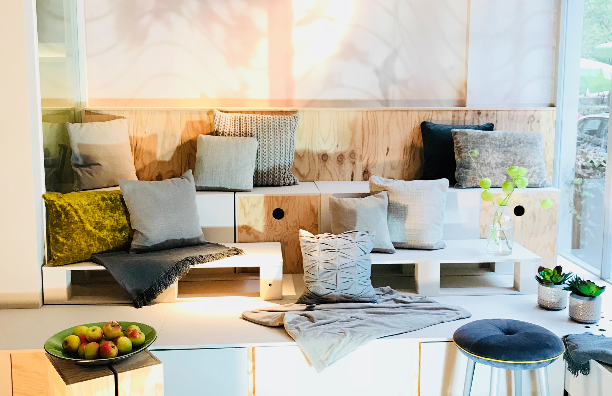 iunu raumzeit banner